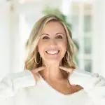 Lifting gât cu toxină botulinică - Doctor SKiN Lifting gât cu toxină botulinică - Doctor SKiN