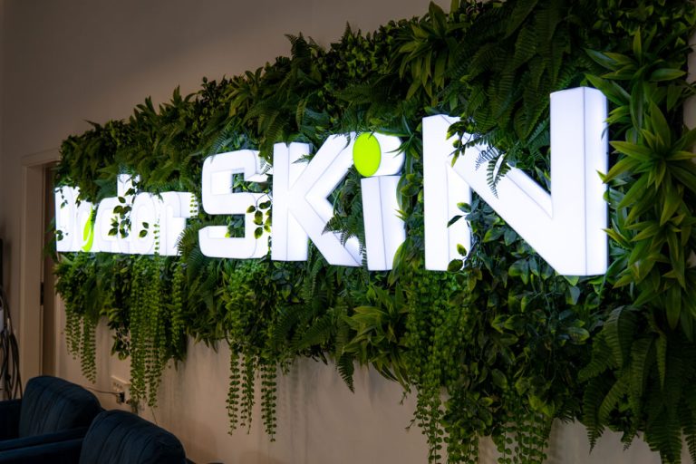 Doctor SKiN Corbeanca - Doctor SKiN
