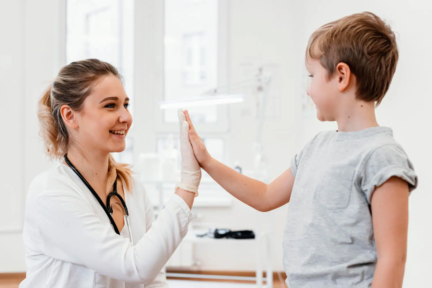 dermatologie copii și adolescenți