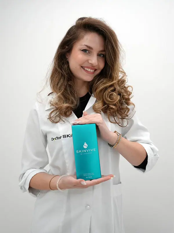 Acid hialuronic SKINVIVE™ by JUVÉDERM®, Skin Booster pentru calitatea pielii (ten hidratat, luminos) - Doctor SKiN