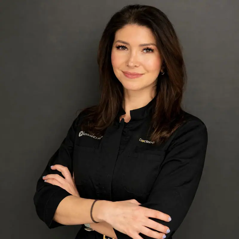 Dr. Alexandra Chelariu